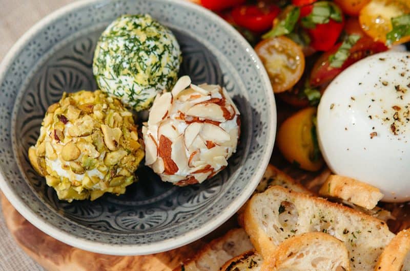 Parsley and Panko-Crusted Goat Cheese Ball