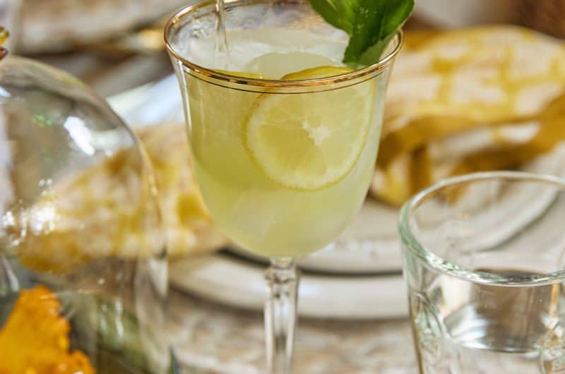 Limoncello Spritz